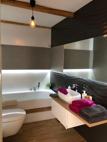 Apartamenty Lazurowy i Słoneczny z darmowym Parkingiem strzeżonym Apartamenty Lazurowy i Słoneczny z darmowym Parkingiem strzeżonym