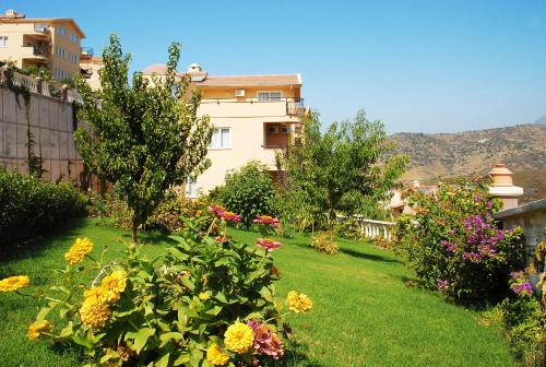  GOLD CITY 1B1B VILLA WITH FREE AQUAPARK, Pension in Alanya