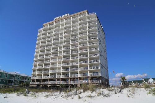 Royal Palms 402 Condo - image 2