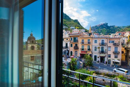 Taormina Bedda Rooms 2