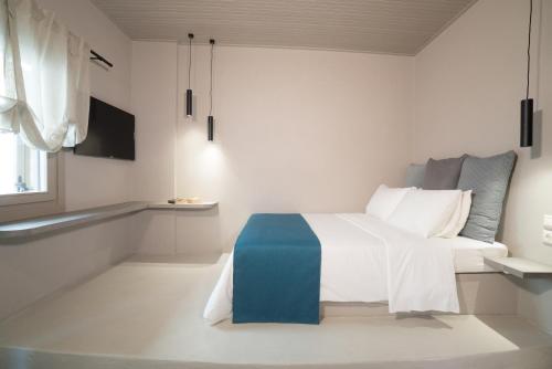  MELIES- Seaside Boutique Apartments in Chorto