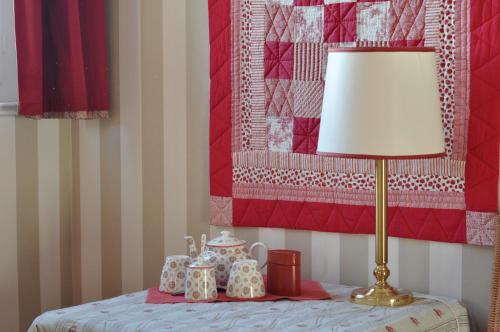 Large Double Room image 2