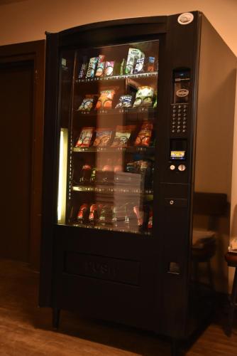 PARTY HOSTEL - The Canmore Hotel Hostel in Canmore (AB)