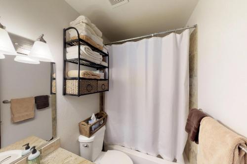 Camp Road Cottage - image 3