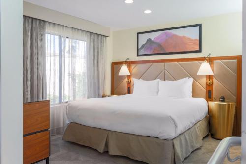 DoubleTree Suites by Hilton Sacramento - Rancho Cordova – Rancho Cordova, CA