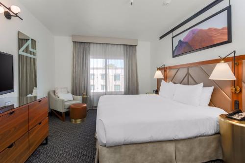 DoubleTree Suites by Hilton Sacramento - Rancho Cordova – Rancho Cordova, CA