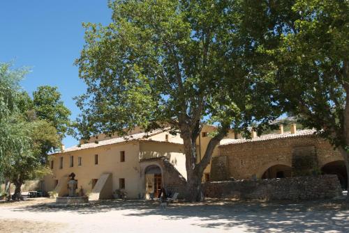 Accommodation in Simiane-la-Rotonde