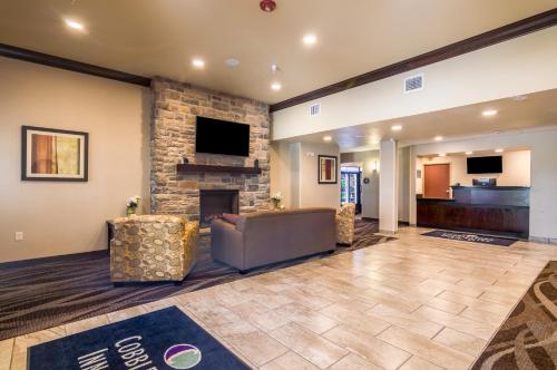 Cobblestone Inn & Suites - Lakin