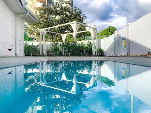Lamour Holiday Beach House - Gold Coast