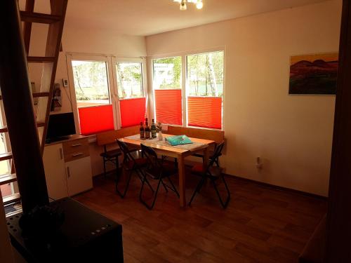 Ferienhaus direkt am Badesee Bungalow 11 Schönsee (Ferienhaus direkt am Badesee Bungalow 11 Schonsee) in 伯恩斯豪森