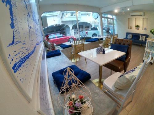 مطعم, بيت شباب زليبينيز (Zleepinezz Hostel) in Ayutthaya