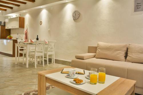  Apartment Nora 2 - Old city center in Senj