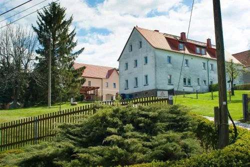 Dreiseitenhof Ferienwohnung Künzel in Tharandt, Deutschland