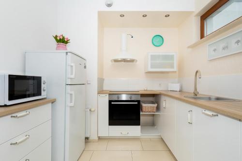 Standard Apartment image 10