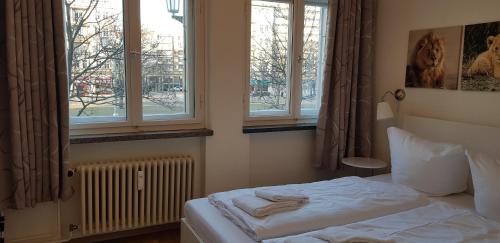 Frankfurter Tor, Berlín (foto 7)