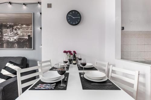 Apartments Dexter Warsaw by Noclegi Renters - image 4