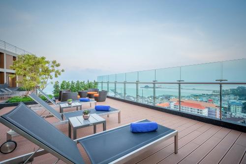 Garden, Somerset Harbourview Sri Racha in Chonburi
