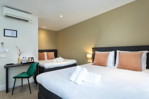 room detail thumbnail 0