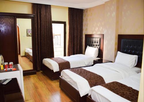 客室内ベッド, Hotel Prestige in アカバ