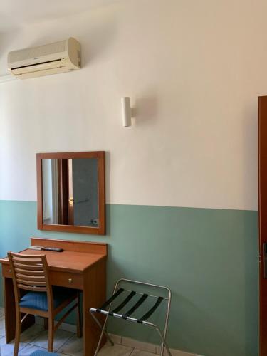 Hotel Lungomare - image 3