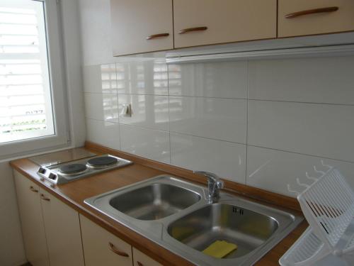 Apartments Ljubo - image 9