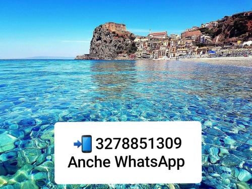  La galleria d’ arte in Scilla