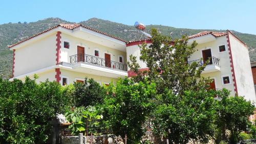  Kapougiati Studios, Region Ilia bei Kírinthos