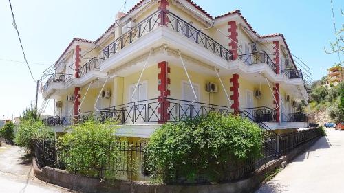  Kapougiati Studios in Region Ilia