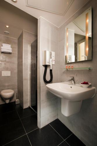 Hôtel Eden Opéra - image 12