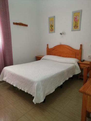 Hostal Sierpes - image 8