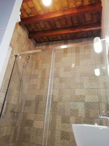 Hostal Sierpes - image 14