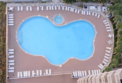 Tidewater 2214 2 Bedrooms Sleeps 8 Beachfront Wi-Fi Pool - image 3