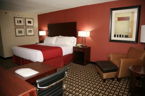 Holiday Inn New London by IHG in New London, USA