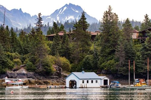 Stillpoint Lodge - All-Inclusive