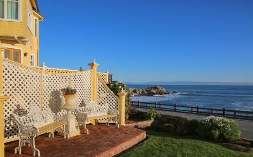 Seven Gables Inn on Monterey Bay, A Kirkwood Collection Property - 편의 시설/서비스