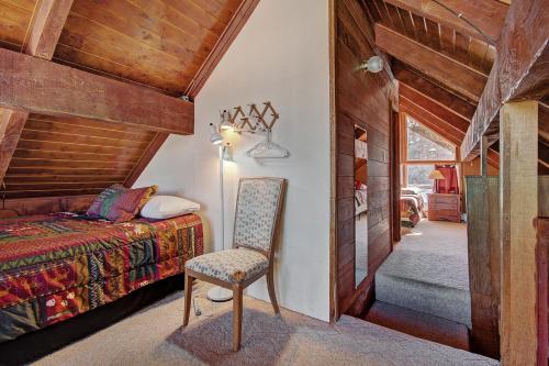 Summit View Chalet Townhouse - image 5