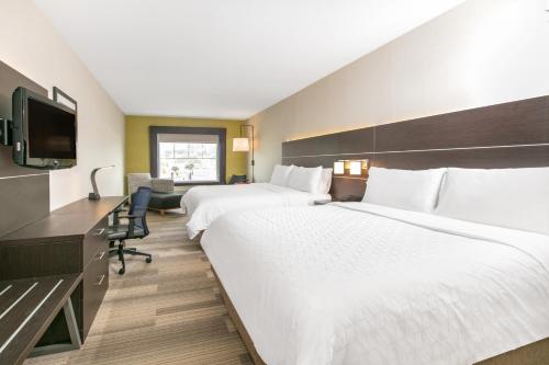 Holiday Inn Express Hotel & Suites Seaside Convention Center, an IHG Hotel