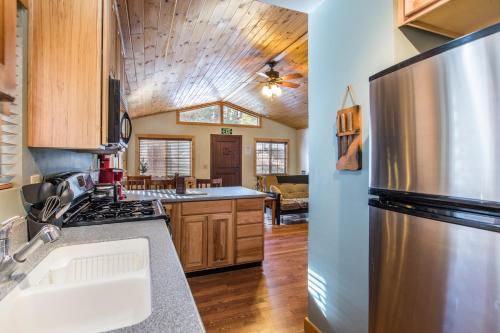 Moonridge Charmer Home Home - image 8