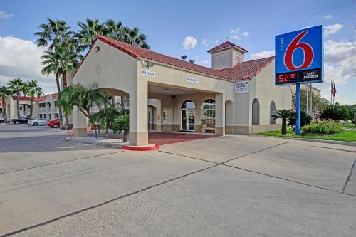 Motel 6-Edinburg, TX