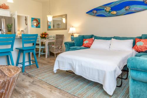 Oceanview End-Unit Townhome Townhouse - image 6