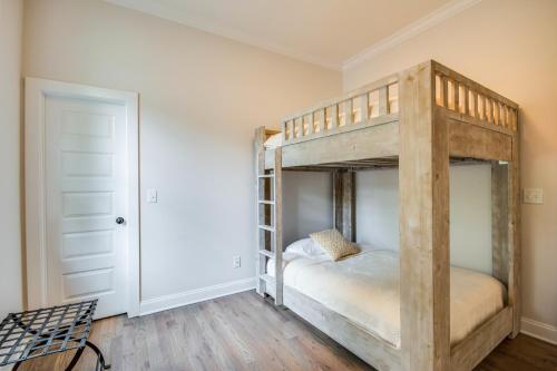 Nashville Contemporary Home - image 4