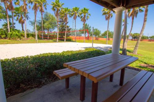 Charming Solana Resort Condo #272915 Condo - image 3