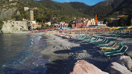 Home by the Sea (Rainbow Home), Monterosso al Mare (Foto 2)