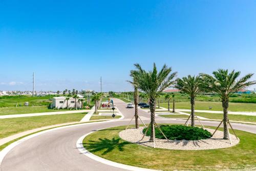 Sunny Port Aransas Resort - image 4