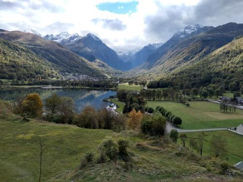 Наличие на забележителност наблизо, MSK65 Pyrenees Accommodation Sarrancolin in Sarrancolin