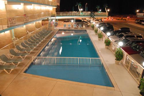 Bristol Plaza Motel 4