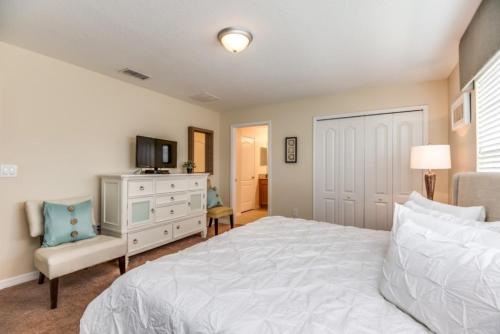 Enjoy a Holiday of a Lifetime in a Luxury Home on Paradise Palms Resort Orlando Townhome 2822 - image 6