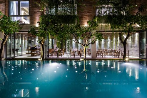 Swimming pool, Mulberry Collection Silk Eco in Cẩm Phô