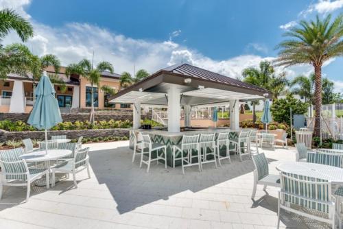 Rent Your Dream Holiday Villa in One of Orlando's most Exclusive Resorts Solara Resort Orlando Villas 2884 - image 4