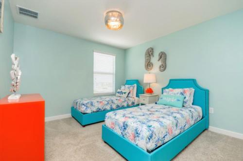 Rent Your Dream Holiday Villa in One of Orlando's most Exclusive ResortsChampions Gate Resort Orlando Villas 2864 - image 2